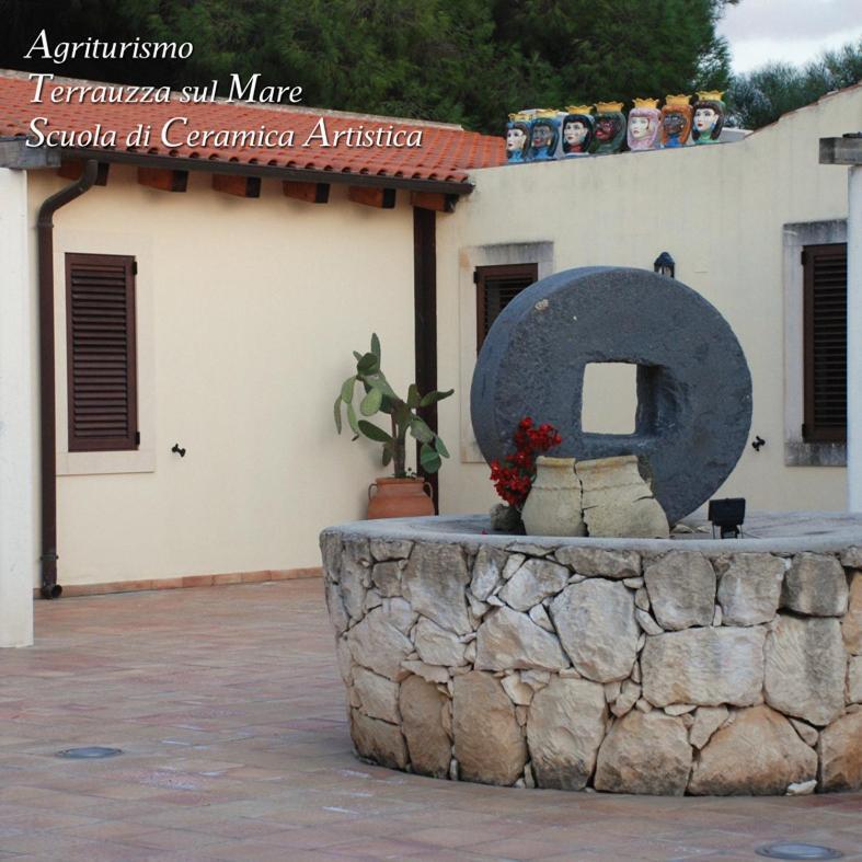 Terrauzza Sul Mare Di Renata Emmolo Apartment Syracuse ภายนอก รูปภาพ